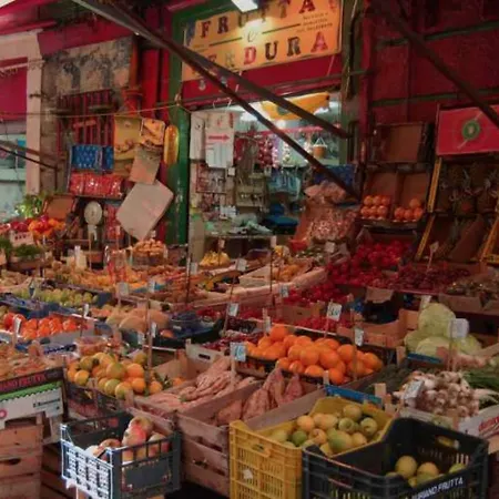 Luci Della Citta Palazzo San Matteo *