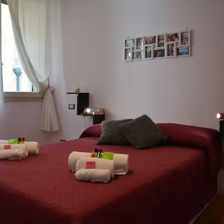 Luci Della Citta Palazzo San Matteo 아파트 *