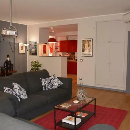 Luci Della Citta Palazzo San Matteo 아파트